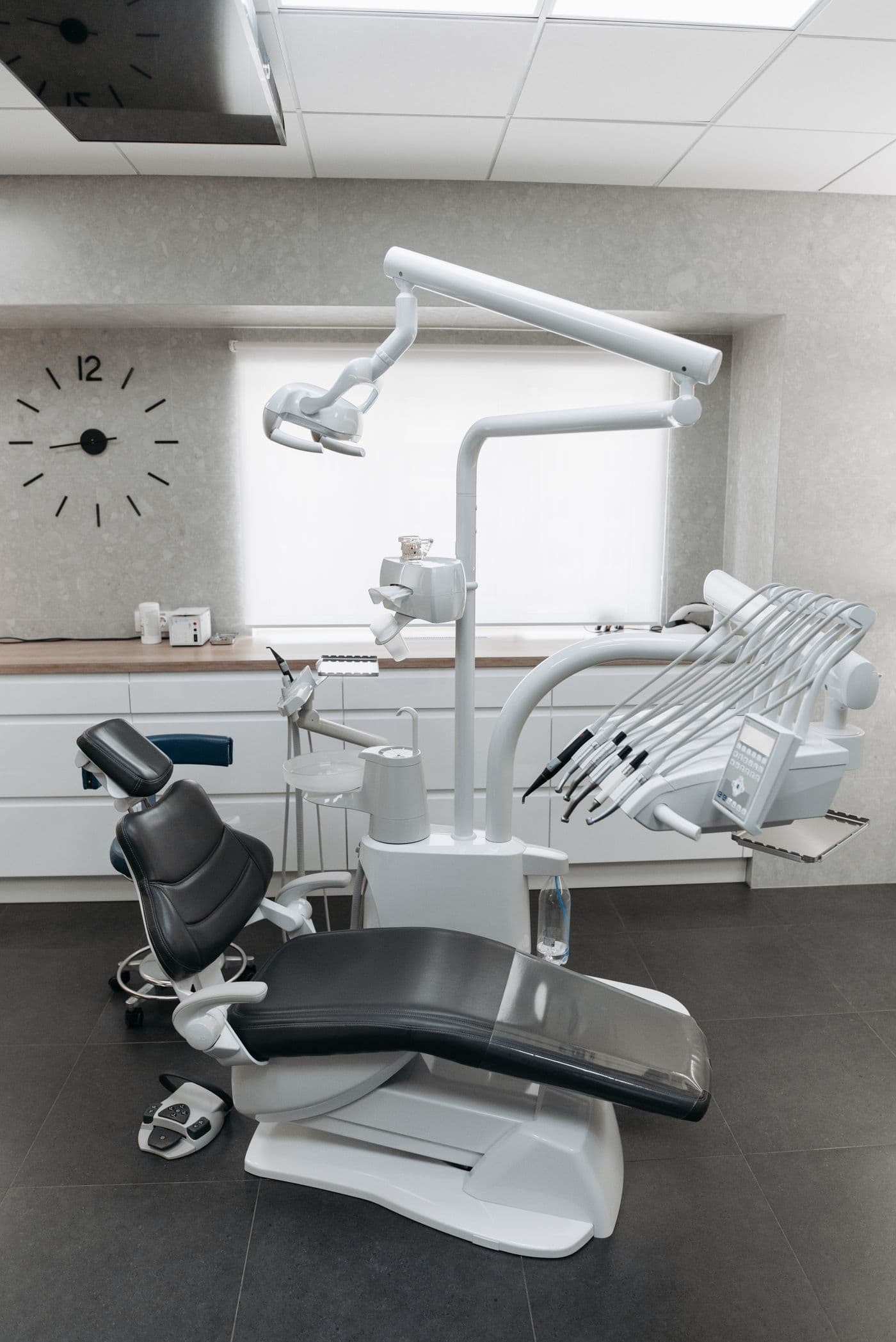 Advanced dental treatment suite
