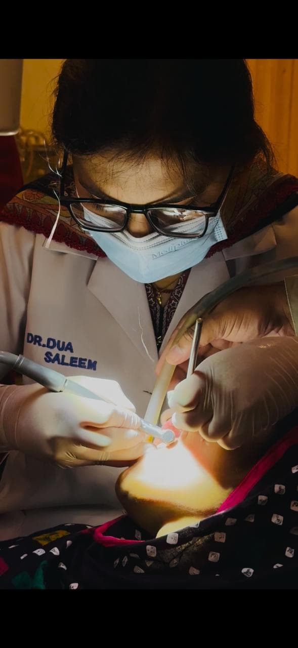 Dr. Dua Saleem — Aesthetic Dentist & Oral Health Specialist